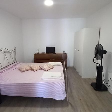 Alvito Guest House - Comfortable Room With Private Bathroom Lisboa Exteriér fotografie